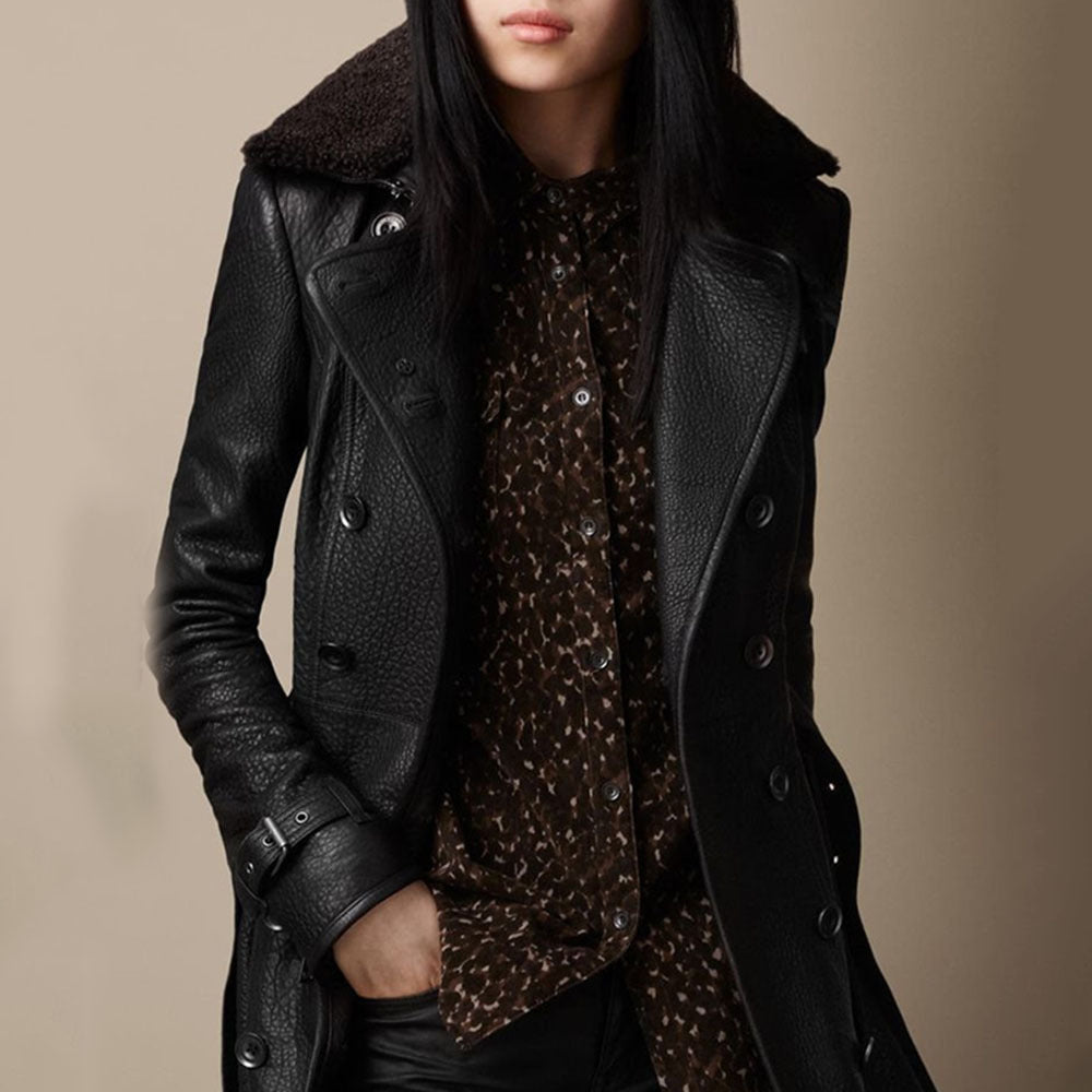 Manteau Trench Femme – Cuir Texturé – Coupe Cintrée – Double Boutonnage – Col Large