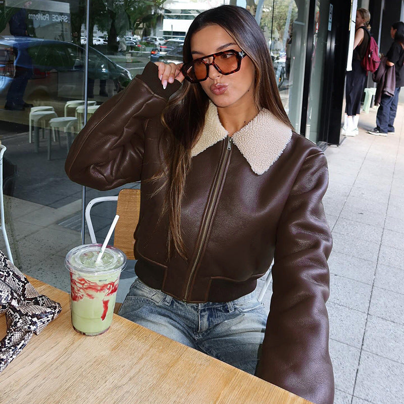 Kunstlederjacke mit Fellrevers