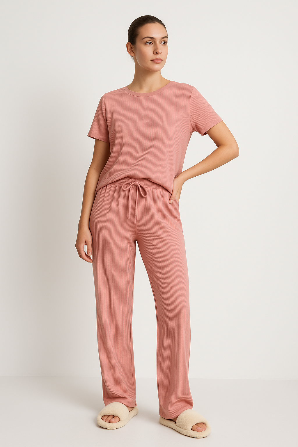 Ensemble de détente femme – Coupe large – Haut court manches courtes – Tissu respirant