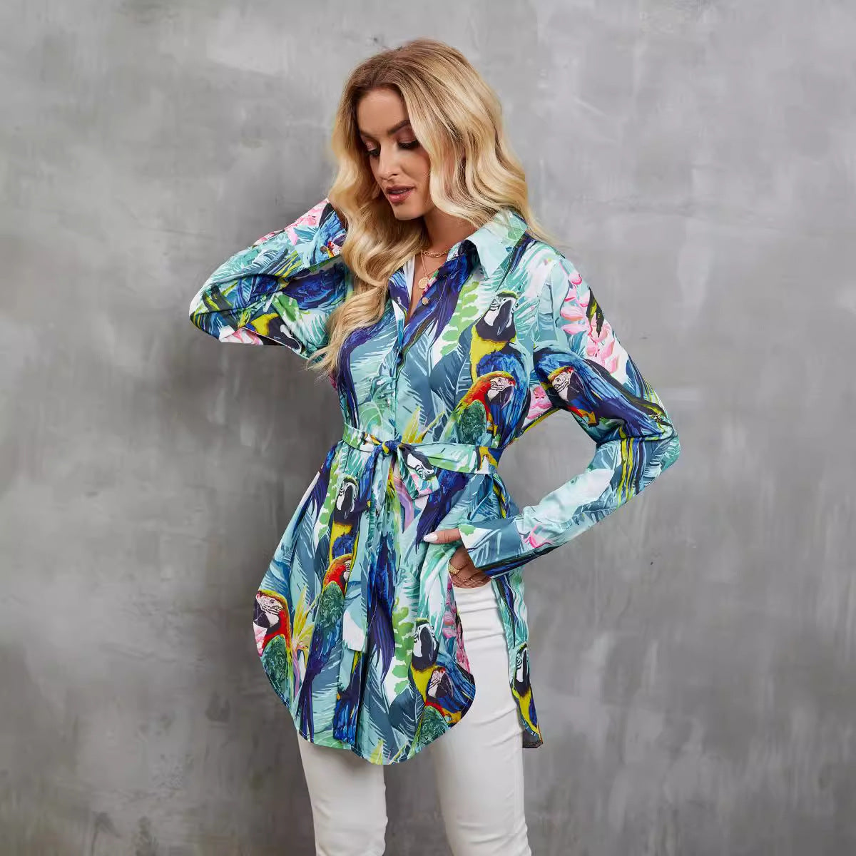 Chemise femme manches longues – Imprimé tropical – Coupe ample – Ceinture taille – Boutonnée