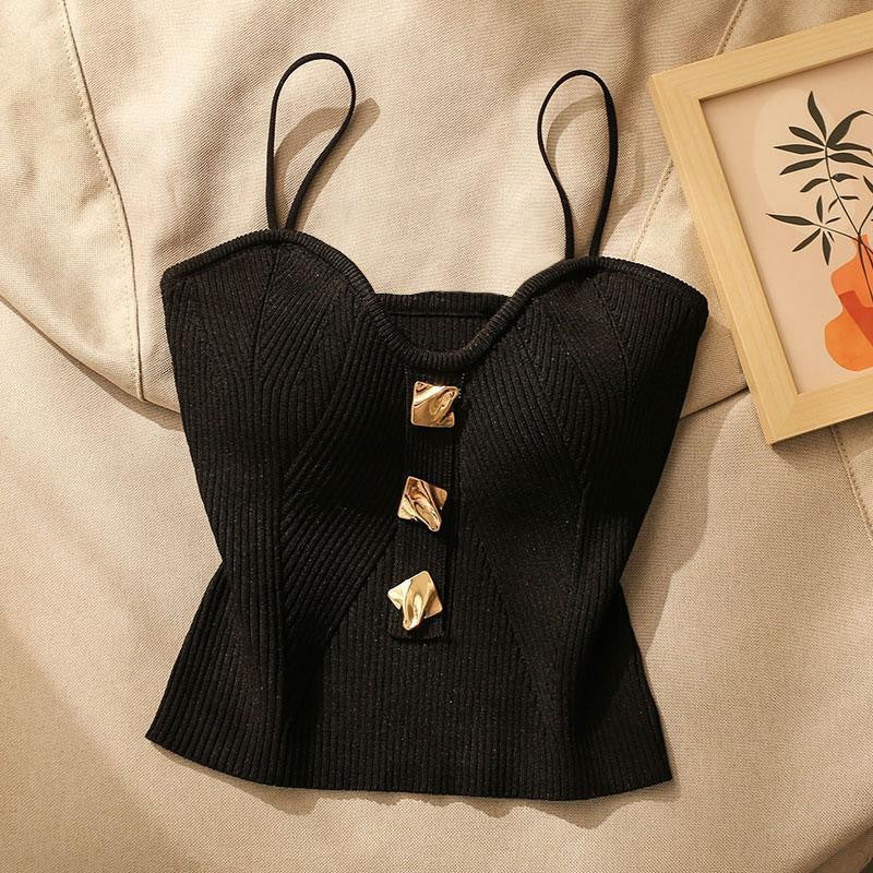 Débardeur court femme – Maille côtelée – Coupe slim – Bretelles fines – Détails dorés