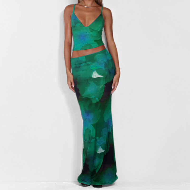 Ensemble Femme Gilet et Jupe Longue – Coupe Ajustée – Décolleté Plongeant – Bretelles Fines