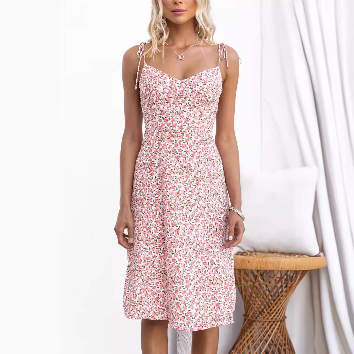 Robe midi femme – Coupe slim – Tissu léger – Bretelles fines – Fente côté – Imprimé fleuri