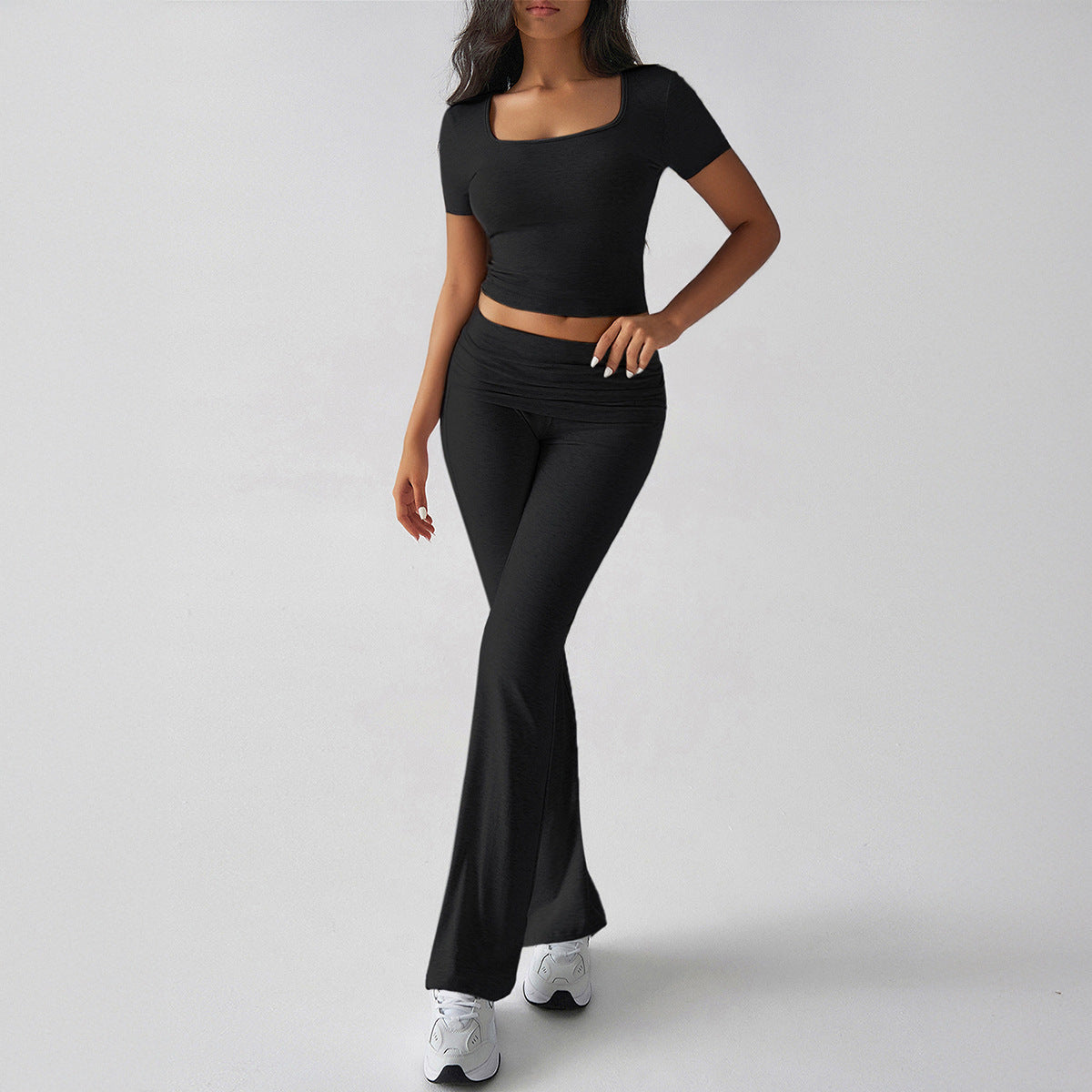 Ensemble femme deux pièces – Crop top ajusté col carré – Pantalon évasé stretch