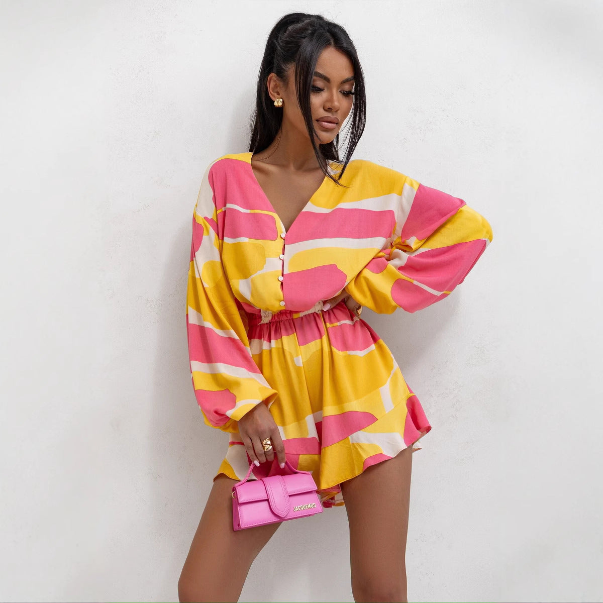 Combinaison Short Femme – Tissu Respirant – Manches Longues – Imprimé Abstrait – Taille Cintrée