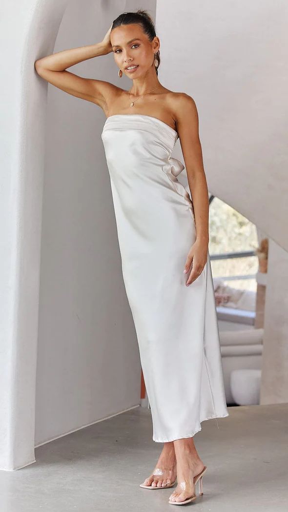 Robe maxi femme – Sans bretelles – Coupe ajustée – Tissu élégant