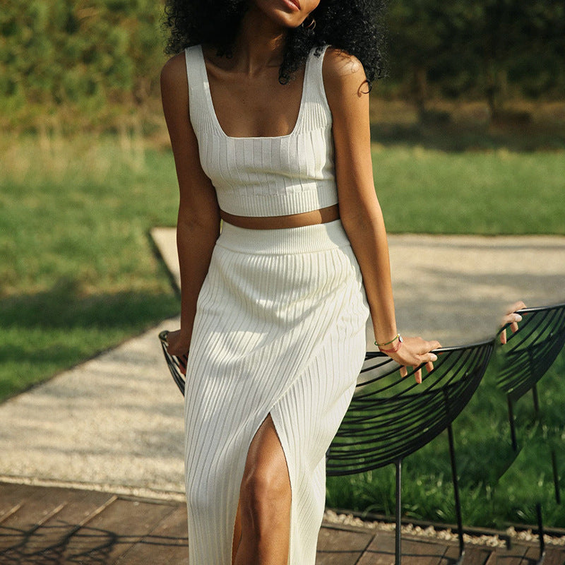 Jupe femme – Maille côtelée – Taille haute – Coupe slim – Fente côté – Longueur midi
