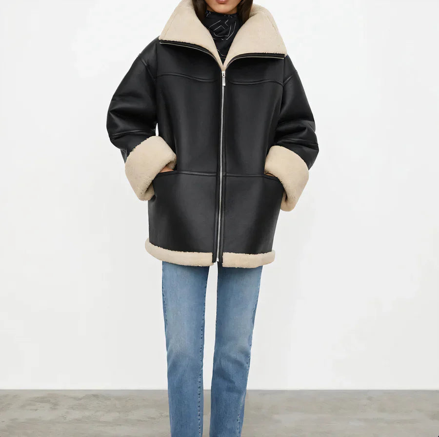 Manteau Femme en Peau de Mouton – Coupe Oversize – Fermeture Zippée – Col Doublé Chaud