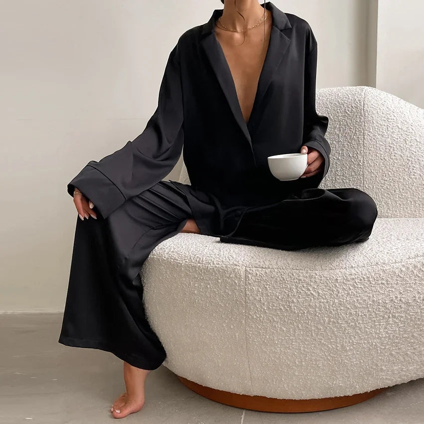 Pyjama Femme Deux Pièces – Coupe Ample – Chemise Boutonnée – Pantalon Jambe Large