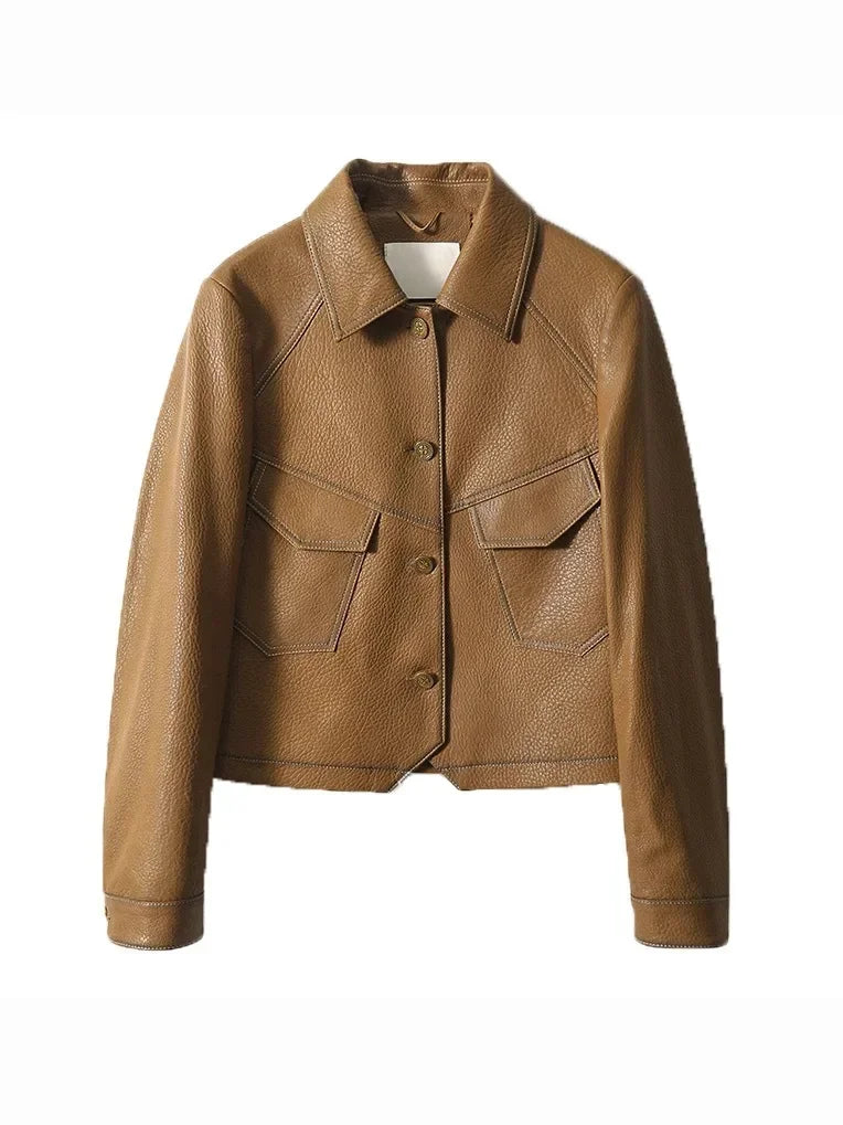 Veste en cuir femme - Coupe ajustée - Col structuré - Poches à rabat – Boutons décoratifs