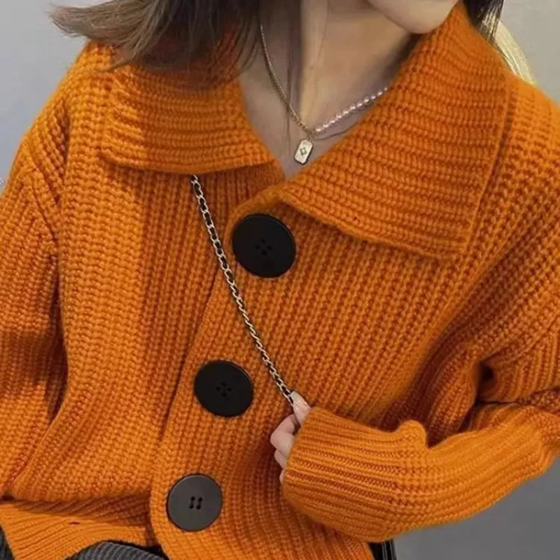 Cardigan femme oversize – Maille côtelée – Boutons contrastants – Manches longues
