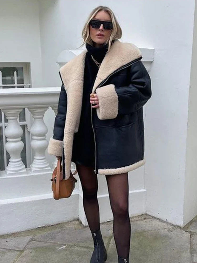 Manteau Femme en Peau de Mouton – Coupe Oversize – Fermeture Zippée – Col Doublé Chaud