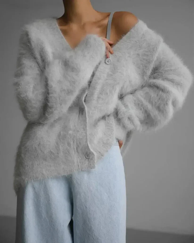 Cardigan Femme Oversize - Matière Duveteuse - Coupe Ample - Col V - Boutonné Casual