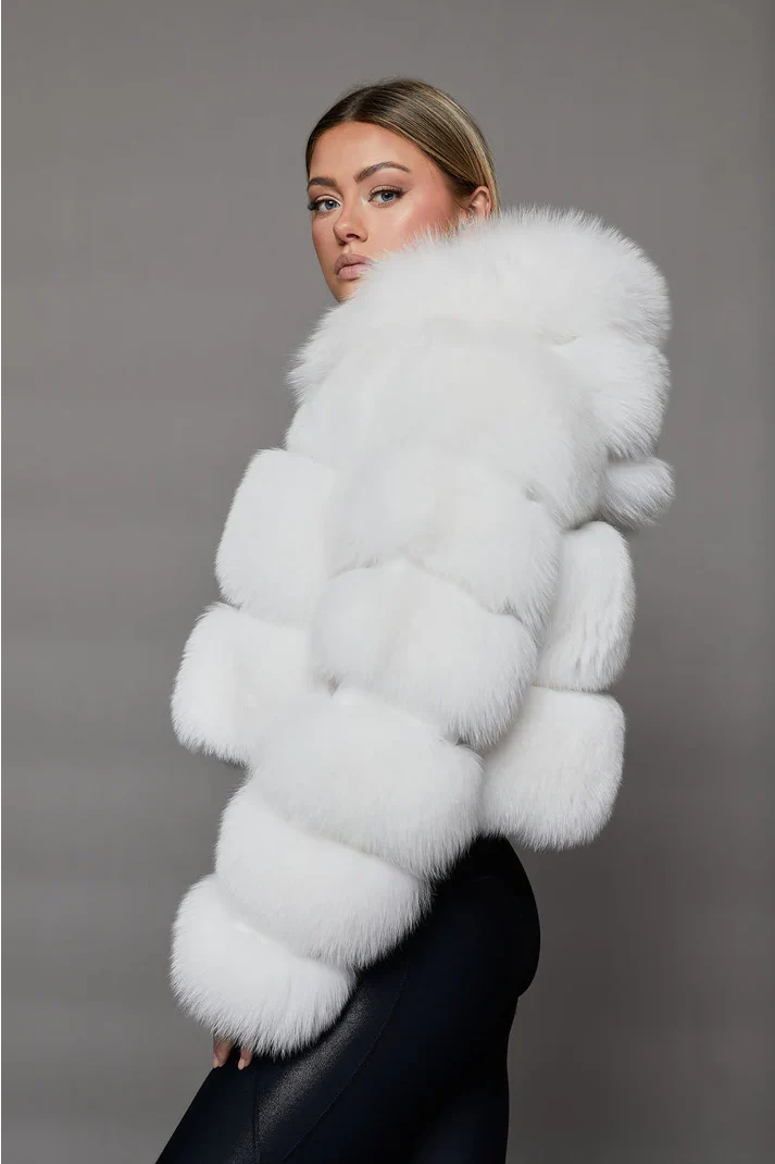 Glamouröser Pelzmantel