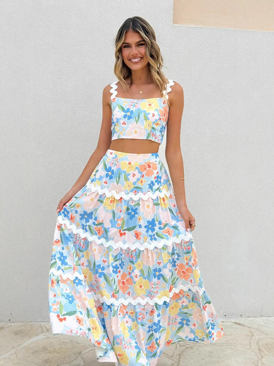 Ensemble Femme Deux Pièces – Coupe Ajustée – Top Camisole Court Bretelles Fines – Jupe Longue Volants Fleurie