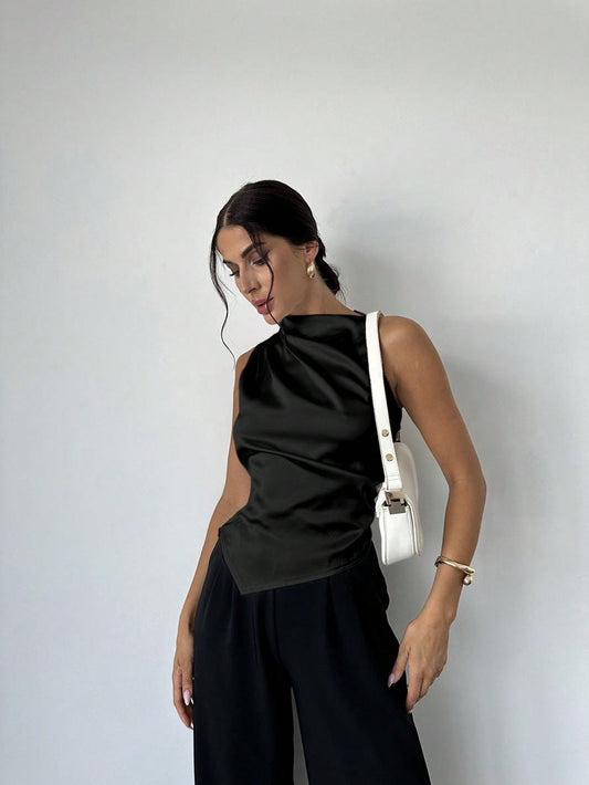Blouse sans manches femme – Coupe slim satinée – Col montant – Devant drapé