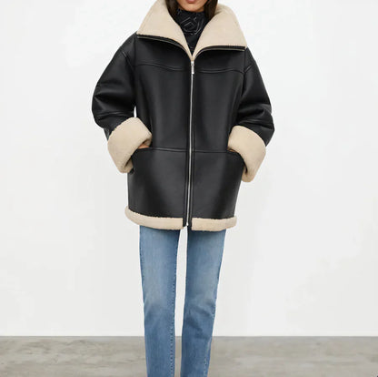 Manteau Femme en Peau de Mouton – Coupe Oversize – Fermeture Zippée – Col Doublé Chaud