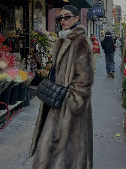 Manteau Long Femme - Coupe Droite Élégante - Col Cranté - Fausse Fourrure Luxe