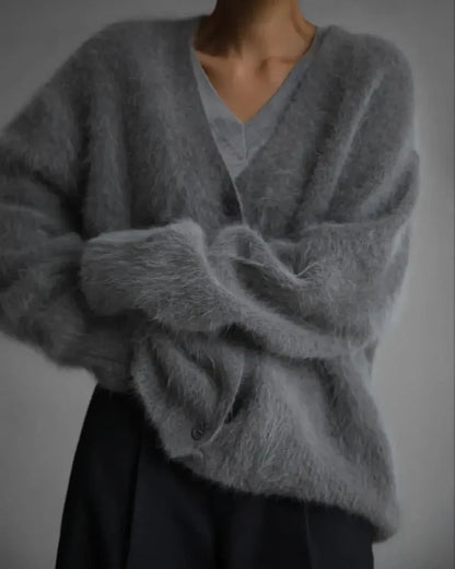 Cardigan Femme Oversize - Matière Duveteuse - Coupe Ample - Col V - Boutonné Casual
